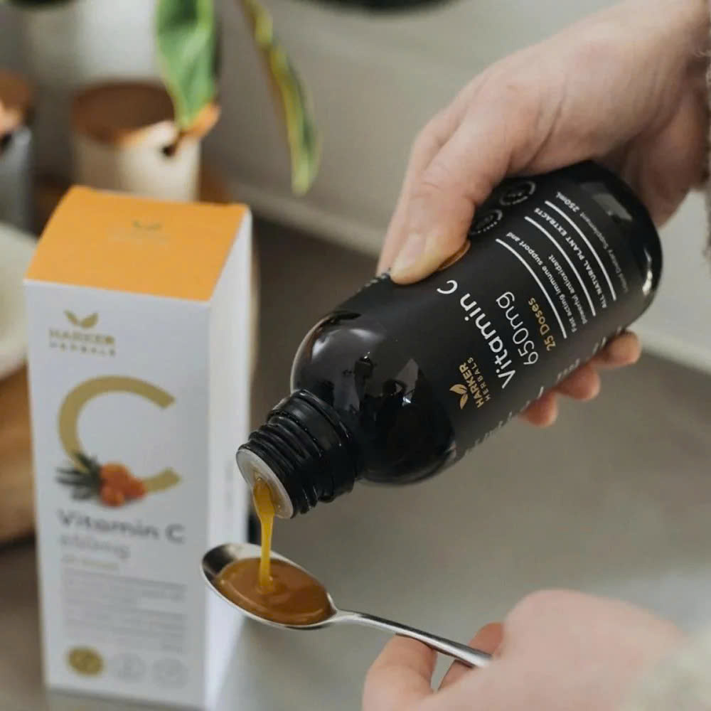 siro-bo-sung-vitamin-c-tang-de-khang-harker-herbals-vitamin-c-650mg-100ml4 Siro bổ sung Vitamin C tăng đề kháng Harker Herbals Vitamin C 650mg (100ml) 4